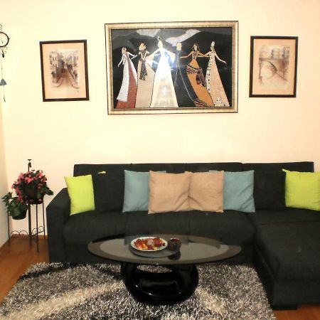 Apartment Fine Home Tbilisi Eksteriør bilde