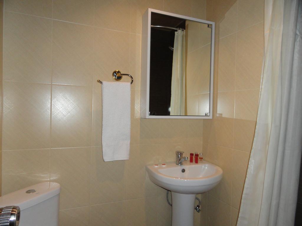 Apartment Fine Home Tbilisi Eksteriør bilde