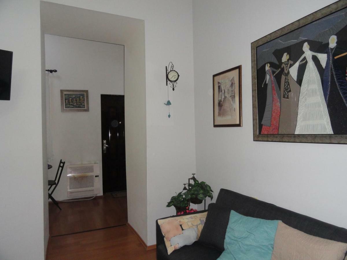Apartment Fine Home Tbilisi Eksteriør bilde